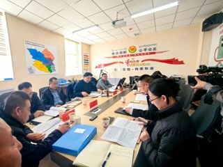 县委书记、县政府县长周本加调研矛盾纠纷多元化解工作