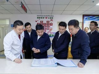 熊元来 当周赴兴海县调研座谈时强调&nbsp;发挥特色优势，以党建引领推动产业提质升级，不断筑牢县域高质量发展基础
