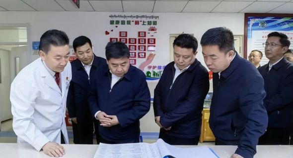 熊元来 当周赴兴海县调研座谈时强调&nbsp;发挥特色优势，以党建引领推动产业提质升级，不断筑牢县域高质量发展基础
