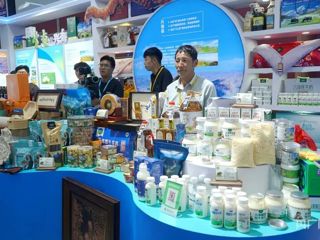 借力青洽会平台 兴海县招商展销双向发力收获实效